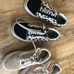 Vans 2 pairs